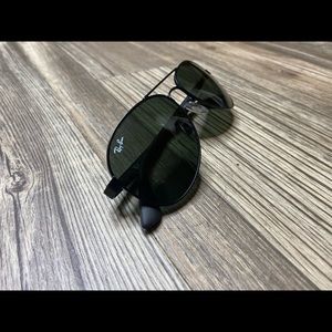 Men’s Ray-Ban sunglasses